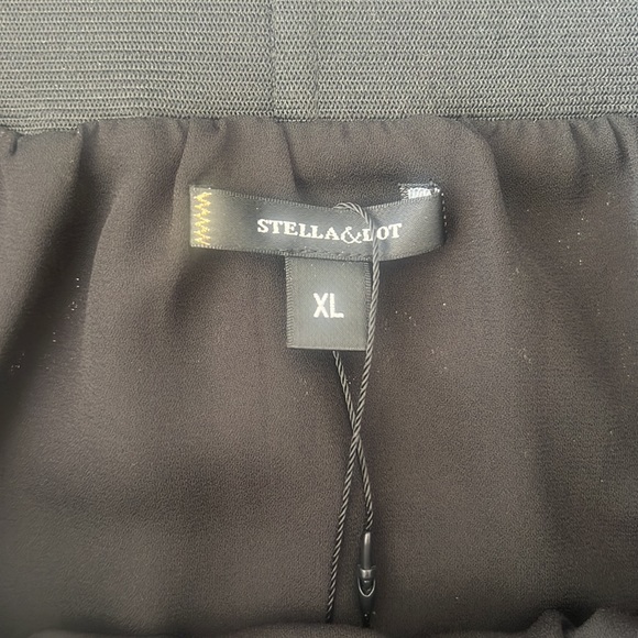 Stella and dot glitter skirt - Picture 2 of 5